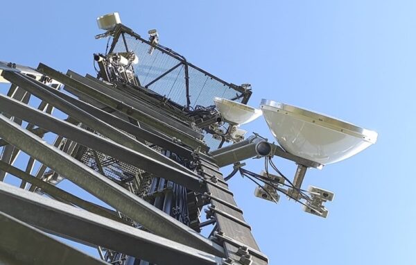 Ericsson and O2 Telefónica celebrate MIMO finding - 5G backhaul by ...